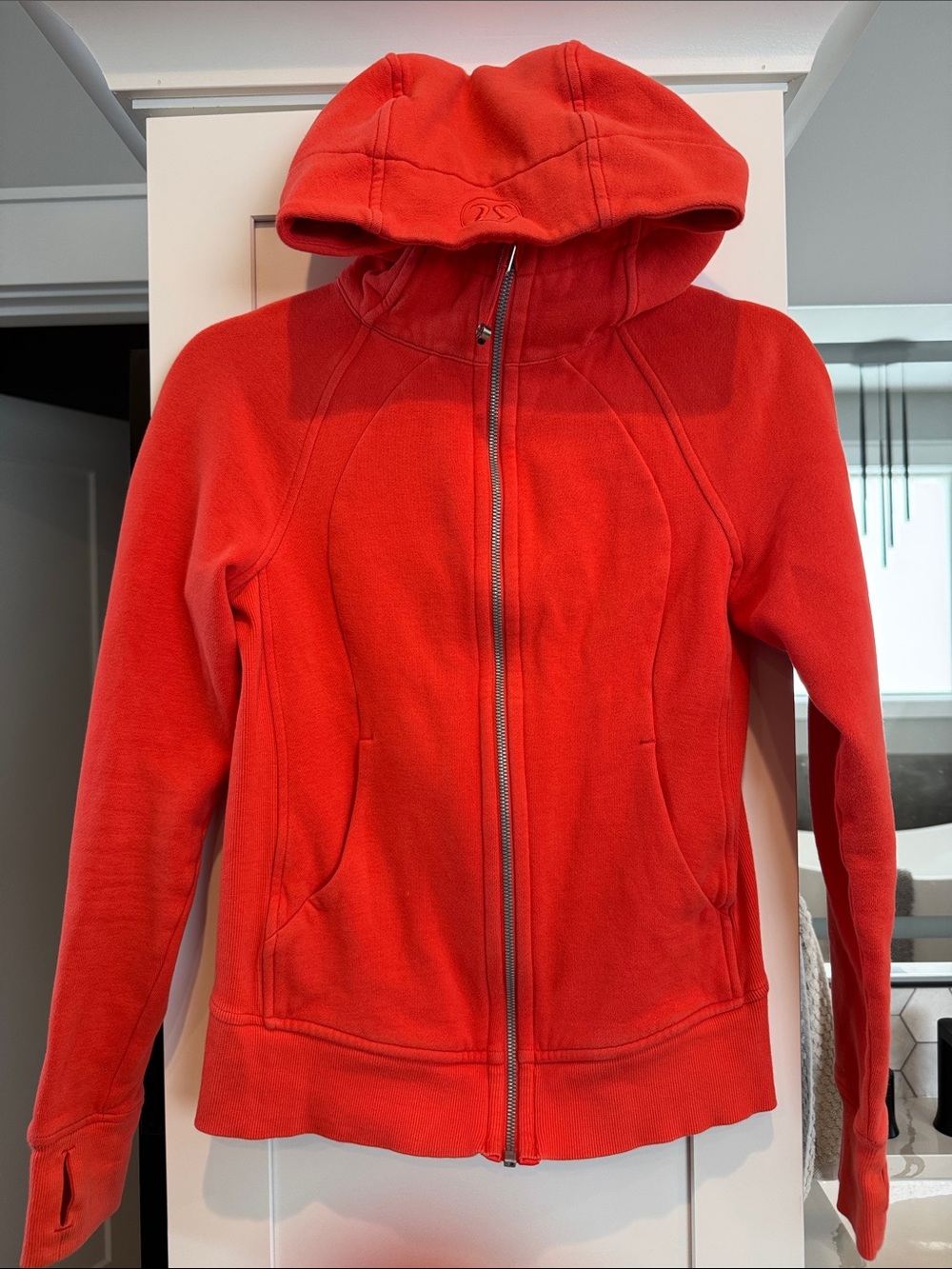 lululemon athletica Orange-Red Scuba Hooded Zip-Up Jacket Sz 4